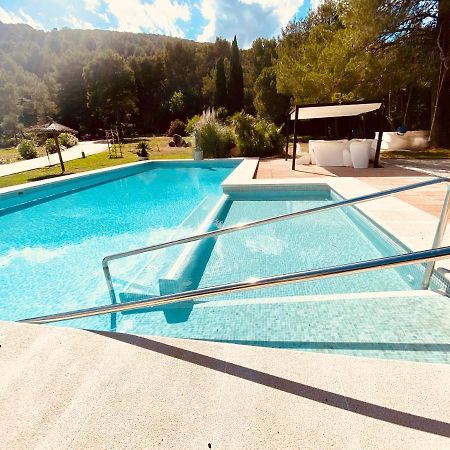 Private Villas Puerto Pollensa For Family Groups, Private Mountain Ideal For Runners, Trailers, Hikers, It Is Approximately 3 Minute Walk From The Beach מראה חיצוני תמונה