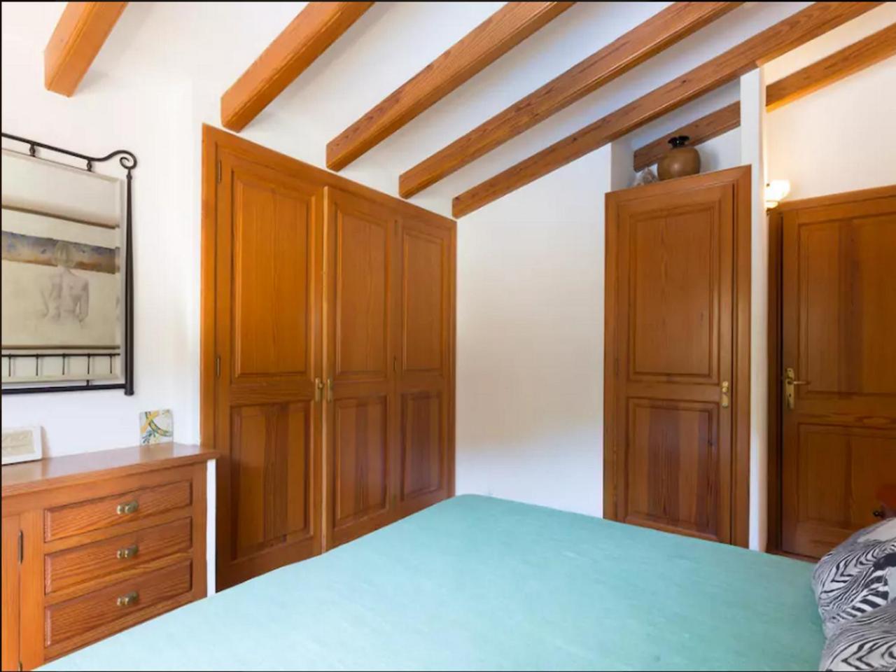 Private Villas Puerto Pollensa For Family Groups, Private Mountain Ideal For Runners, Trailers, Hikers, It Is Approximately 3 Minute Walk From The Beach מראה חיצוני תמונה